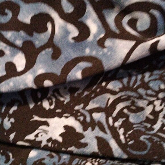 NorthStyle Soft Knit Dress - Picture 10 of 10